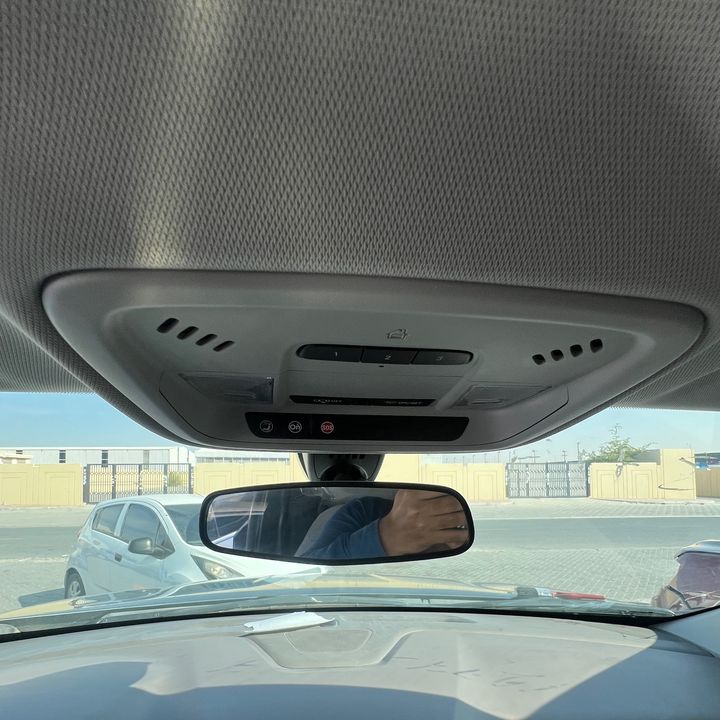 Rear view mirror - 2020 Chevrolet Traverse