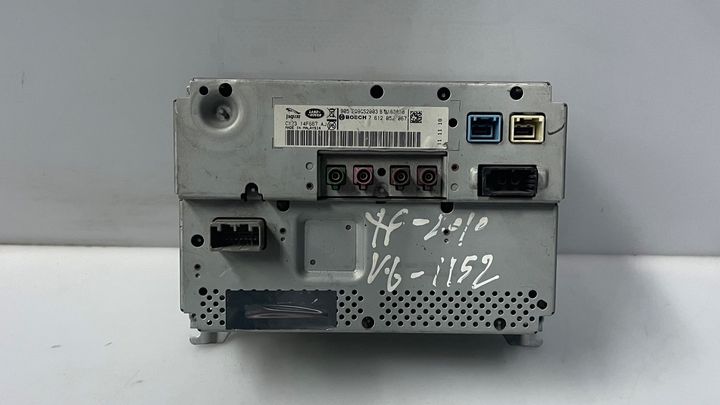 Info-gps-tv screen - 2013 Jaguar XF