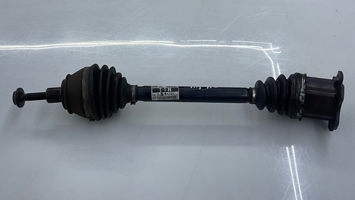 Axle(RHF) - 2011 Audi A6