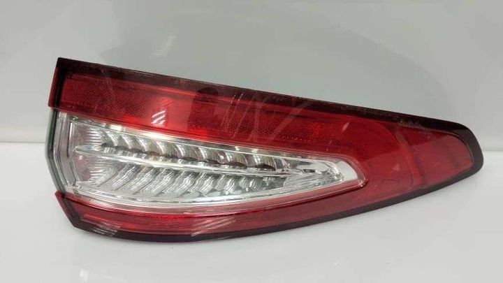 Tail Light (LH) - 2013 Ford Fusion