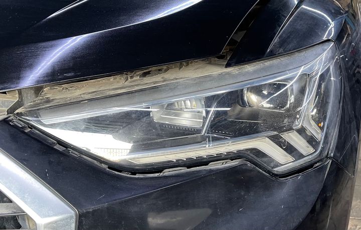 Headlight (LH) - 2020 Audi Q3