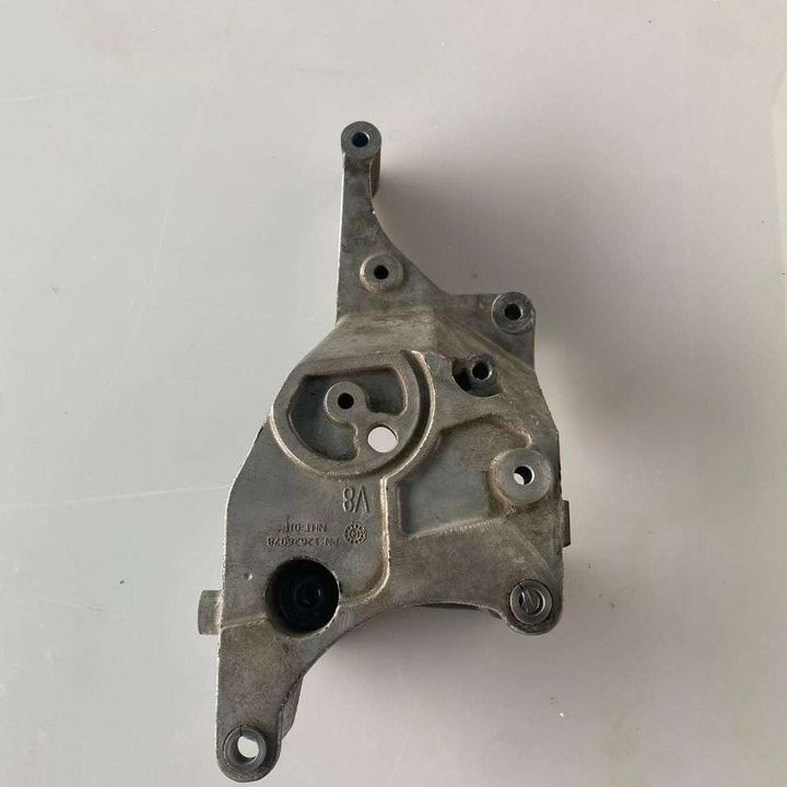 Mount bracket - 2015 Cadillac Escalade ESV LUXURY
