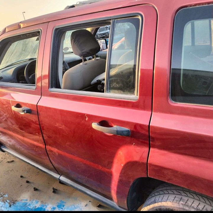 Door (LHB) - 2009 Jeep Patriot