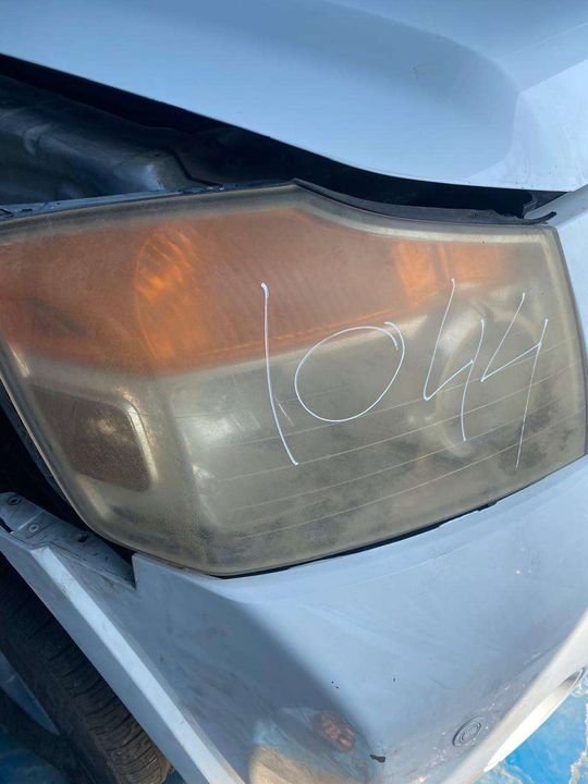 Headlight (RH) - 2012 Nissan Armada