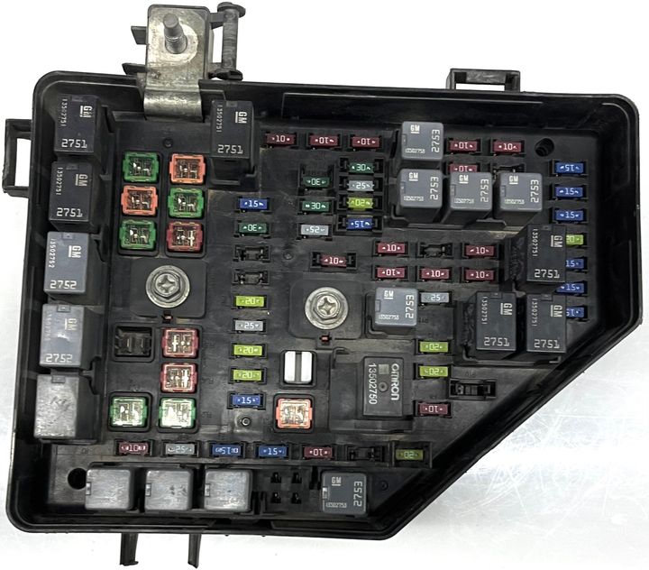 Fuse box - 2014 GMC Acadia