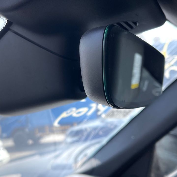 Mirror (Inner rear view) - 2017 Land Rover DISCOVERY