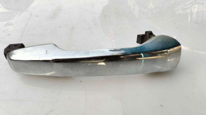 Door handle exterior - 2011 Ford Explorer