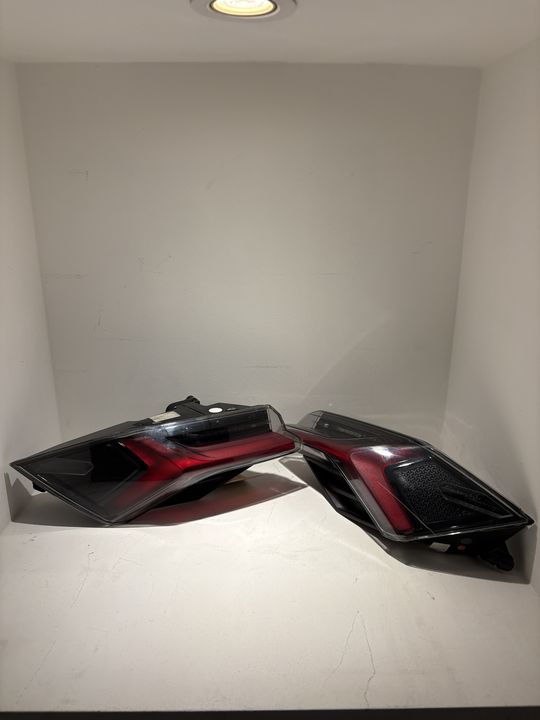 Lamborghini URUS Rear Taillight Set