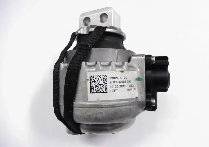 a1902400100   engine mount