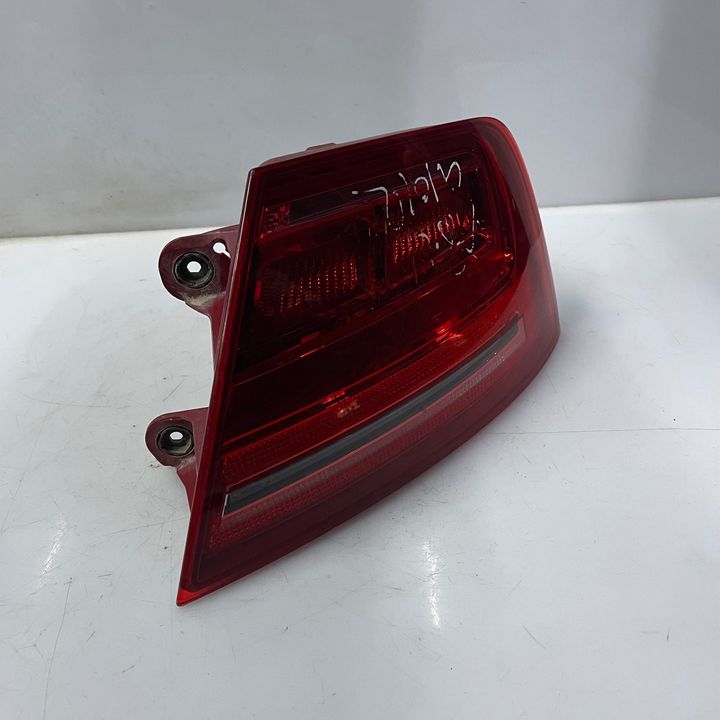 Tail Light (RH) - 2012 Audi A8