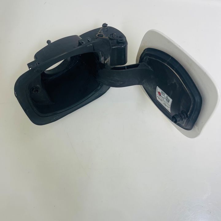 Fuel cap - 2017 Lincoln MKX Reserve