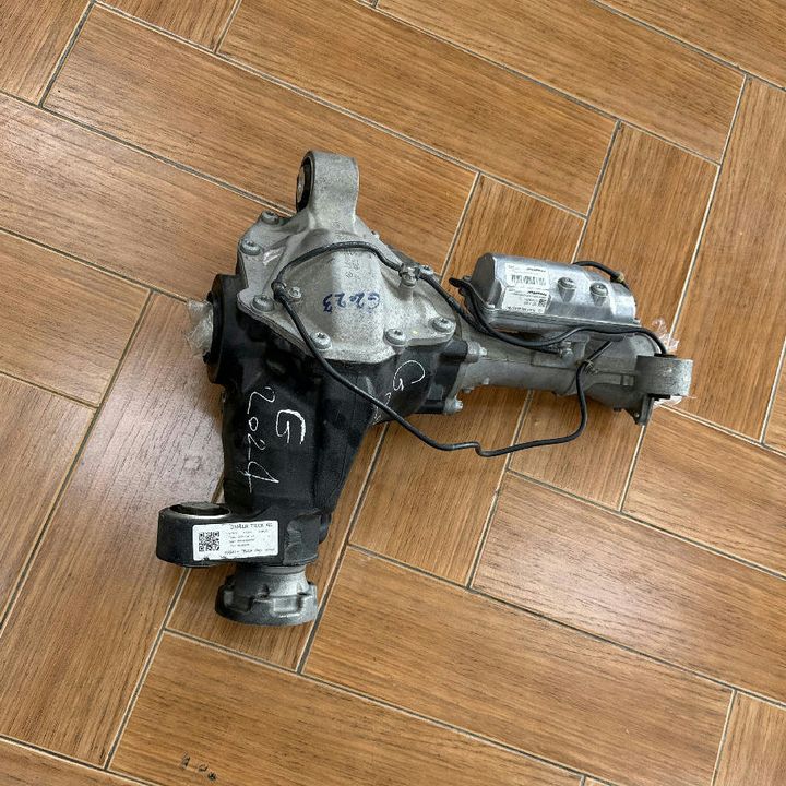 Mercedes G-Class W463 FORNT Axle Differential
