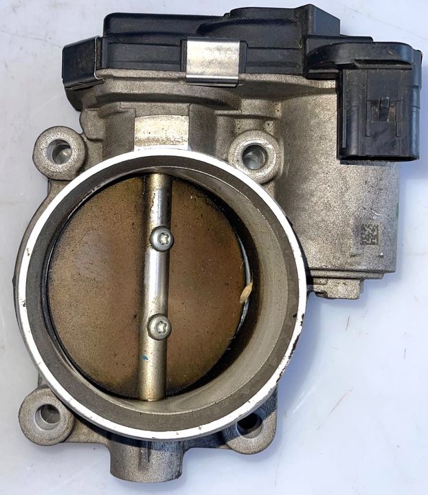 Throttle body - 2014 GMC Acadia