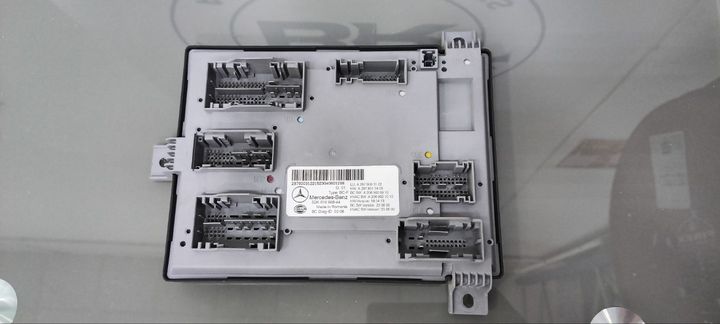 Mercedes-Benz Control Unit