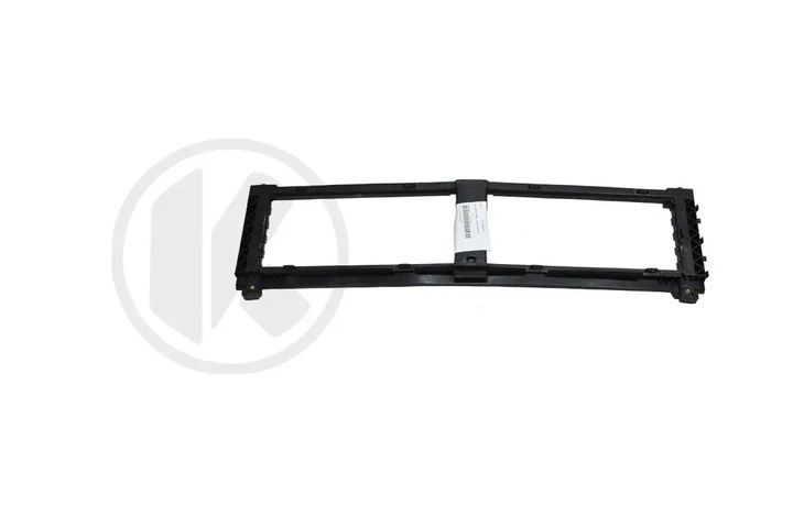 MOUNT - Lower air ducting