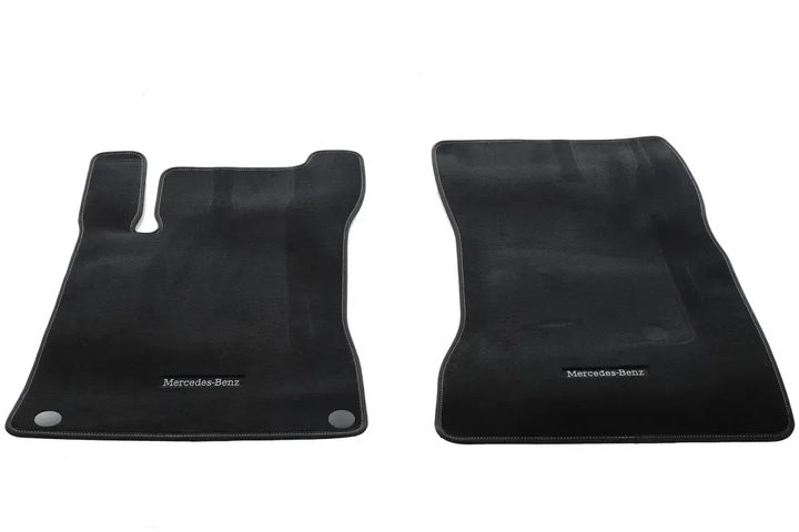 a1776805100 8s16   floor mat set