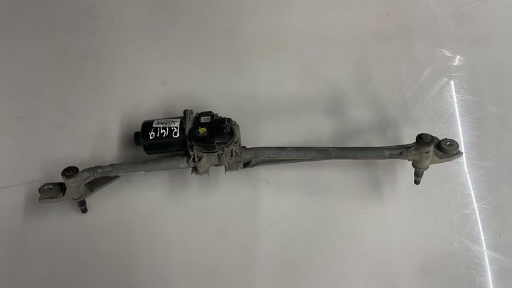 Windshield wiper motor - 2016 Ford Mustang