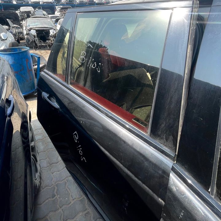 Door (RHB) - 2016 Land Rover RANGE ROVER VOGUE