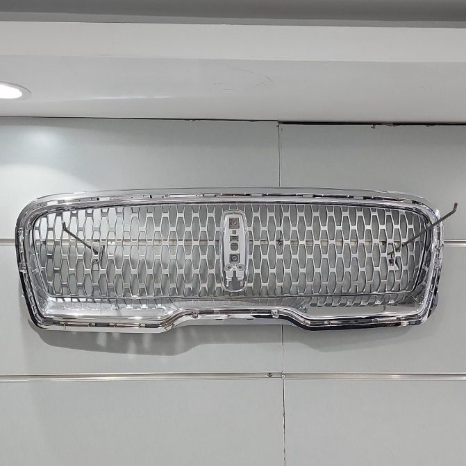 Lincoln Corsair Front Grille Chrome