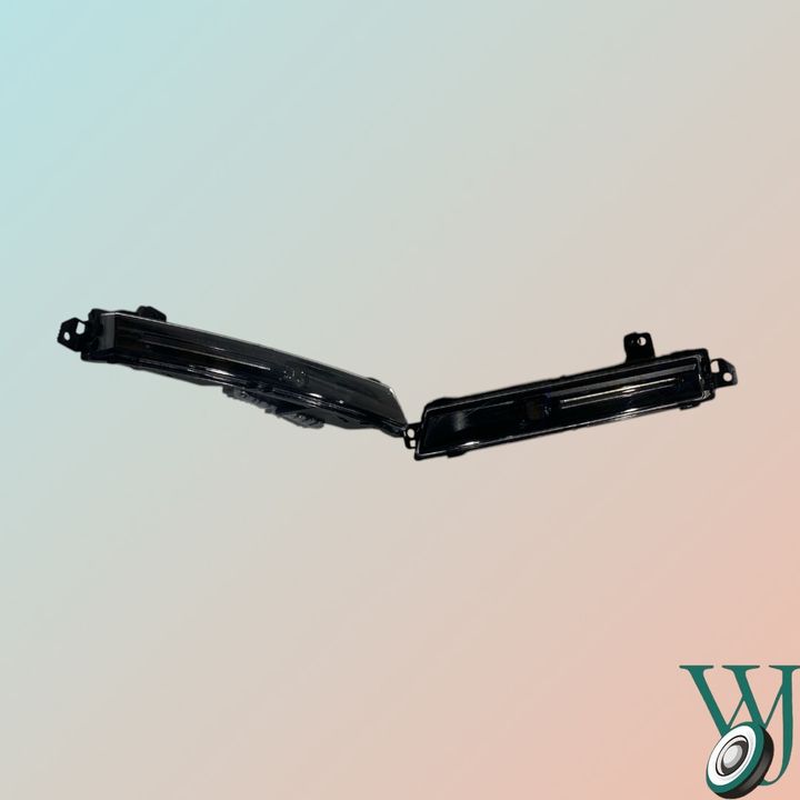 FOG LAMP VELAR SVR  RIGHT