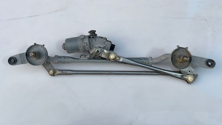 Windshield wiper motor - 2019 GMC Terrain SLT