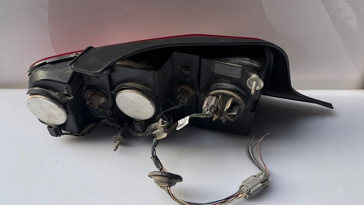 Tail Light (RH) - 2010 Ford Mustang