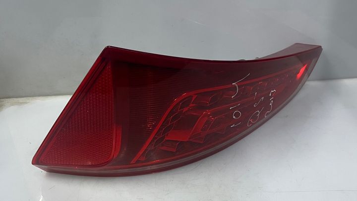 Tail Light (LH) - 2011 Audi Q5 Deluxe