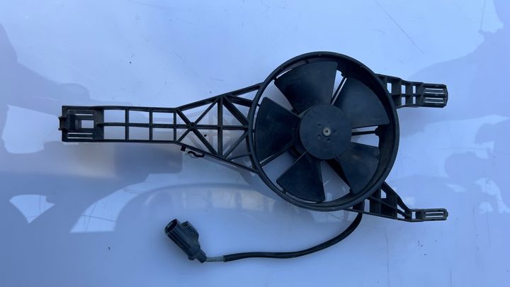 Radiator fan motor - 2018 Ford EcoSport