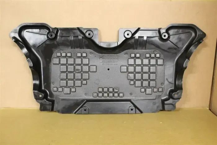 GUARD BOARD repl. A2135242700