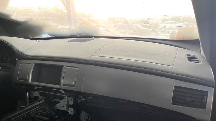 Dashboard - 2013 Jaguar XF