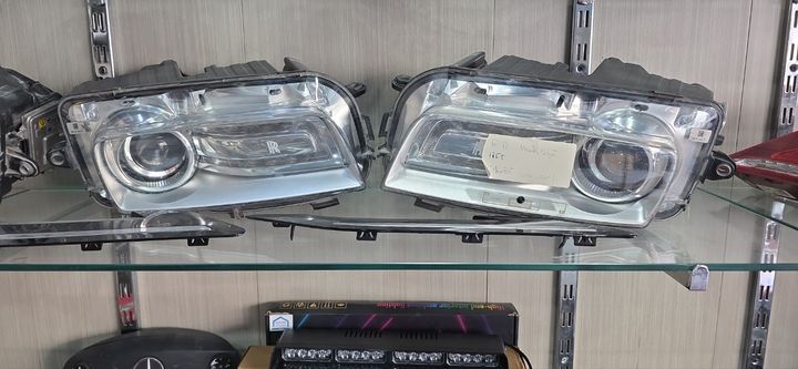 Rolls-Royce Ghost I Right Headlight Assembly