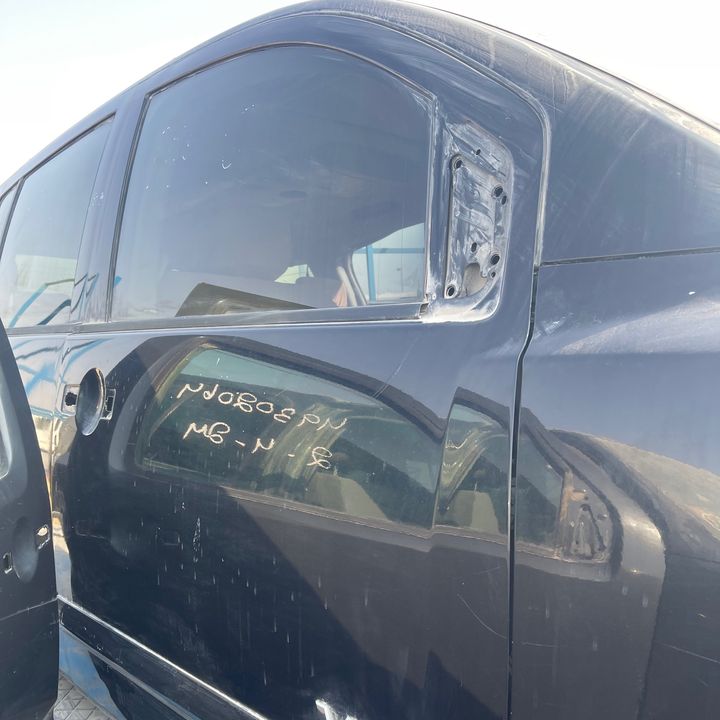 Door (RHF) - 2006 Nissan Armada