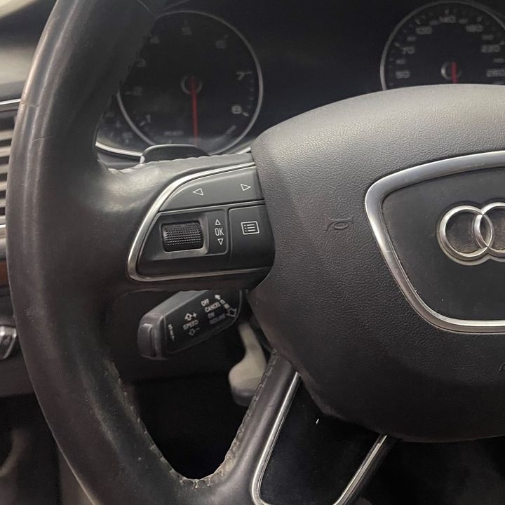 Steering wheel - 2017 Audi A7