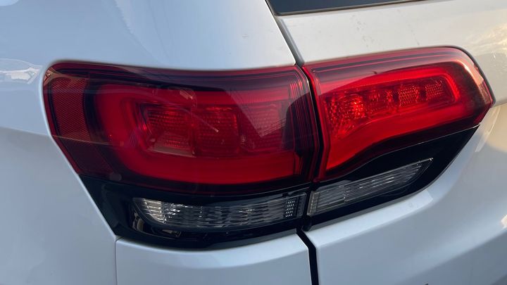 Tail Light (LH) - 2015 Jeep Grand Cherokee LAREDO