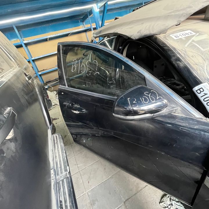 Door (RHF) - 2018 Jaguar XE