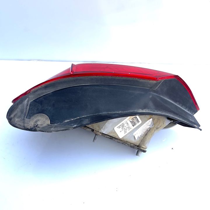 Tail Light (RH) - 2016 Chevrolet Impala