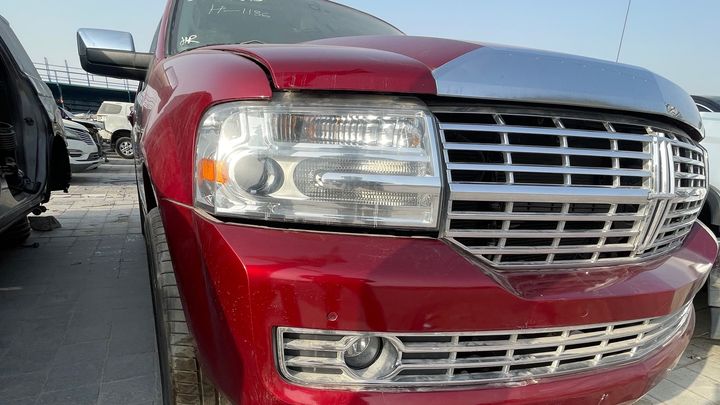 Headlight (RH) - 2014 Lincoln Navigator