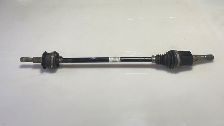 Axle Rear (RH) - 2018 Lincoln Continental