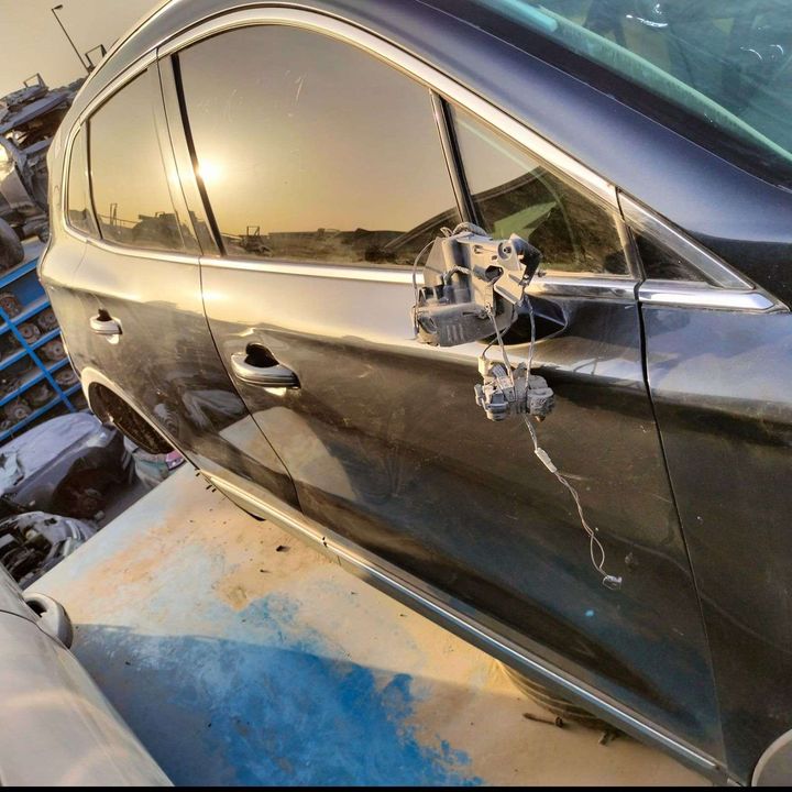 Door (RHF) - 2015 Lincoln MKC