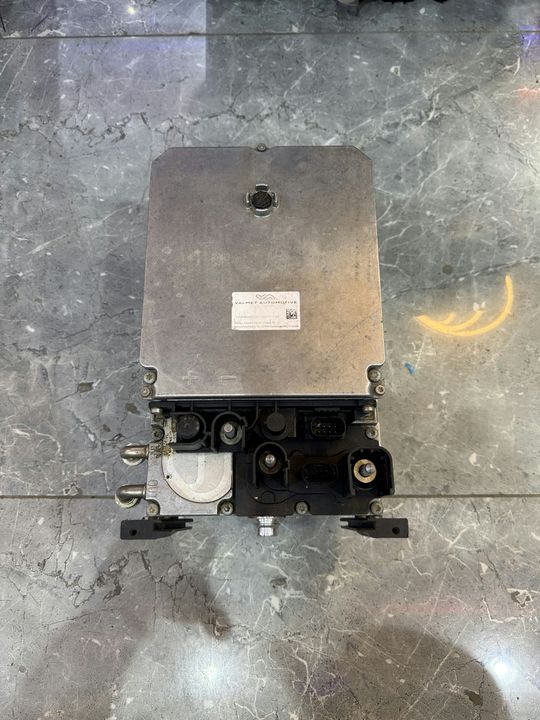 Mercedes-Benz 48V Mild Hybrid Starter Battery
