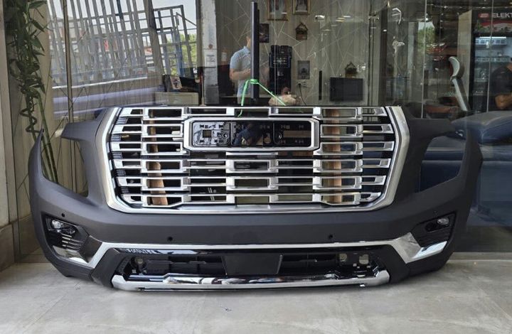 GMC Yukon -  Front Bumper Assembly