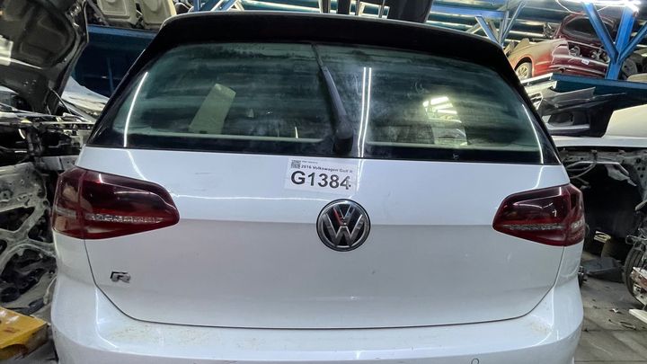 Trunk/hatch/tailgate - 2016 Volkswagen Golf R
