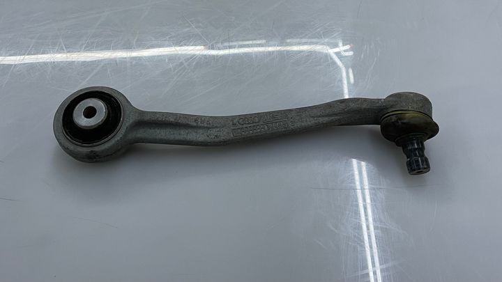 Upper arm (LH) - 2015 Audi A6