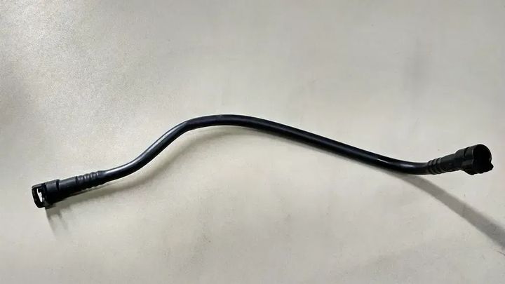 a2740180000   vent line