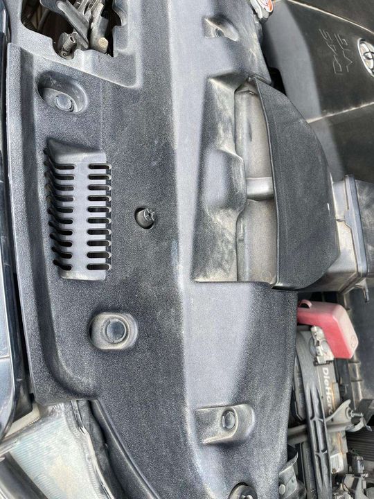 Radiator cover baffle - 2018 Toyota Highlander SE