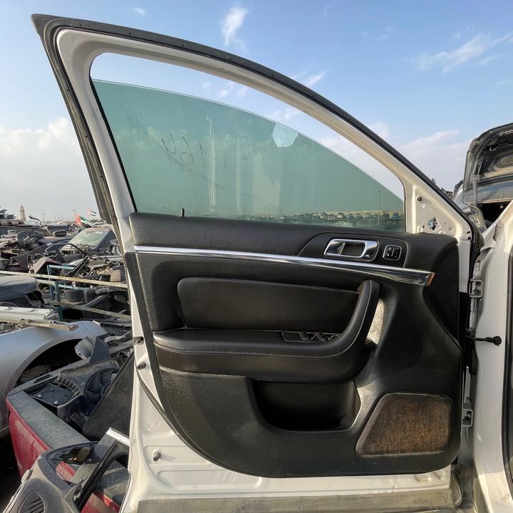 Door (LHF) - 2015 Lincoln MKS