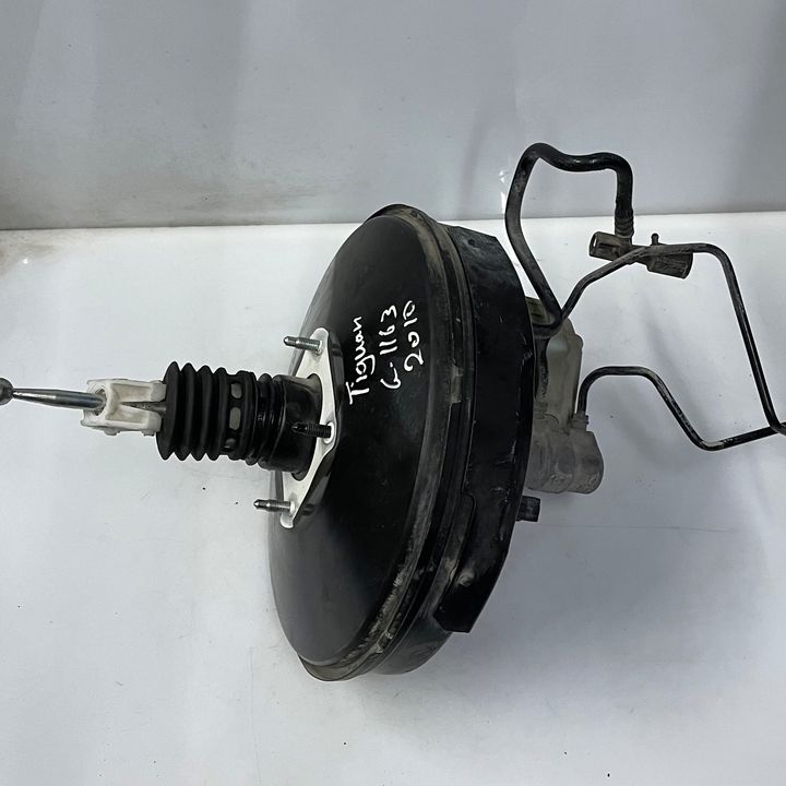 Brake booster - 2010 Volkswagen Tiguan