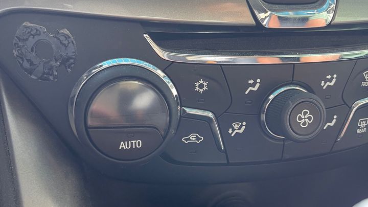 AC Switch - 2014 Chevrolet Caprice