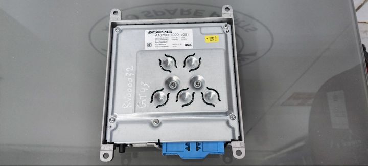 Mercedes-Benz AMG GT43 Audio Amplifier