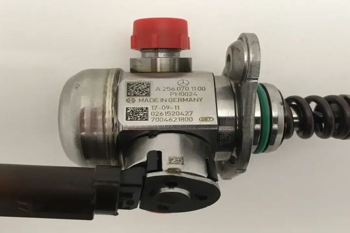 a2560701100   injection pump